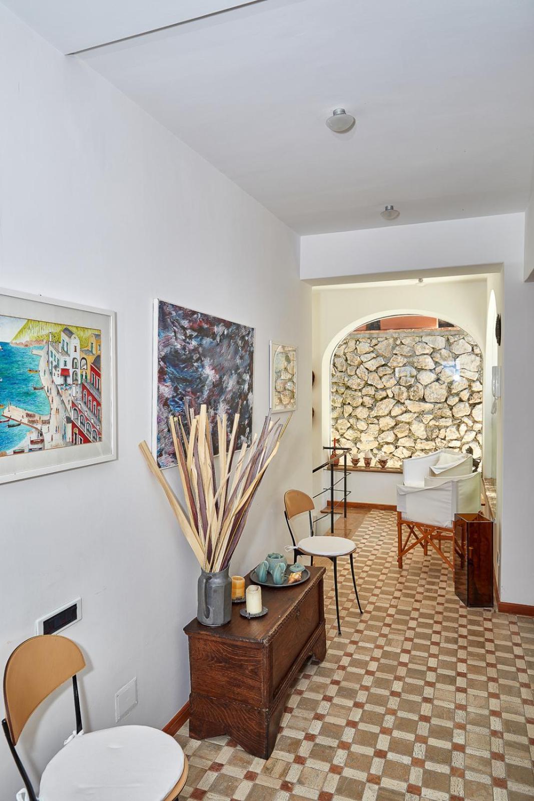 Dei Galli - Via Tragara Villa
